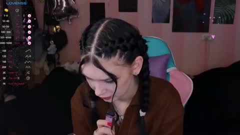 Freya  IM NONUDE online show from 02-06-25, 10:32