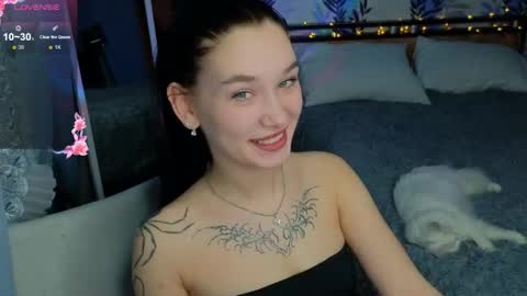 Freya  IM NONUDE online show from 03-19-26, 09:52