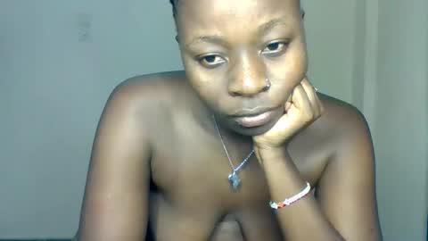 Snapshot of mellanin_pretty_ chatting on 09-21-25, 07:26 . online show from 09-21-25, 07:26