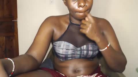 Snapshot of mellanin_pretty_ chatting on 06-26-26, 12:59 . online show from 06-26-26, 12:59