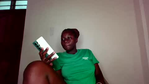Snapshot of mellanin_pretty_ chatting on 07-28-26, 05:58 . online show from 07-28-26, 05:58