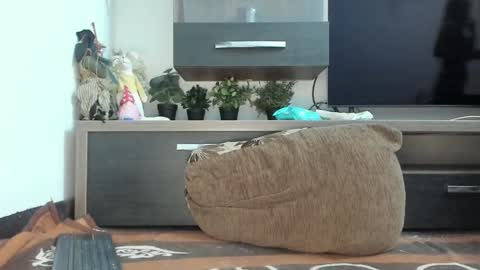 MellyMell  online show from 02-10-25, 11:02