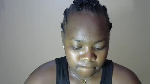 Snapshot of mellcy chatting on 01-20-25, 11:56 mell online show from 01-20-25, 11:56