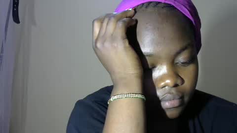 Snapshot of mellcy chatting on 01-24-25, 09:47 mell online show from 01-24-25, 09:47