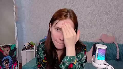 mellhyees online show from 07-27-26, 03:46