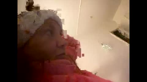 Melli online show from 12-29-24, 05:12