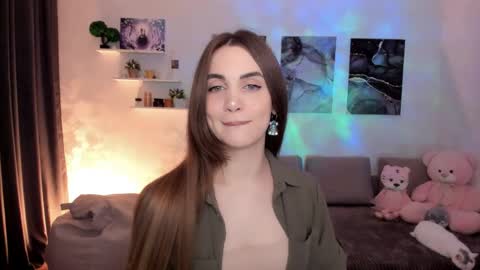 Tessa online show from 04-21-26, 02:51