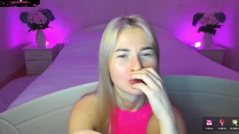 Mellina online show from 12-21-24, 10:19