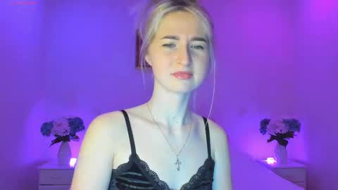 Mellina online show from 02-09-25, 11:25