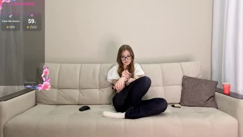 melliscute online show from 04-02-26, 04:48