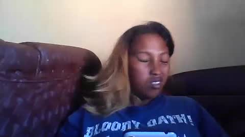 mellissa online show from 04-21-26, 01:17