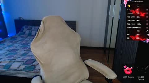 Mel online show from 04-14-26, 12:11