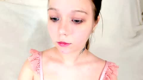 MelMooon online show from 02-02-26, 11:53