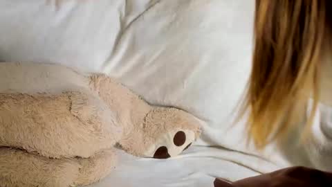 MelMooon online show from 03-20-26, 08:57