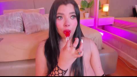 Melody online show from 11-27-25, 04:25