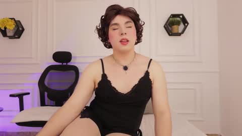 Snapshot of meloddysky chatting on 01-17-26, 07:39 Meloddy online show from 01-17-26, 07:39