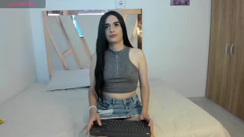 Melody  online show from 02-21-25, 07:56