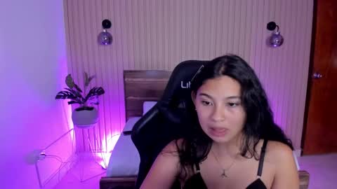 Melody  online show from 01-06-25, 03:51