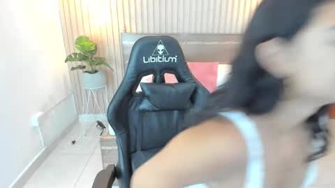 Melody  online show from 02-10-25, 12:08