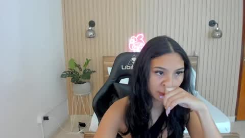 Melody  online show from 03-08-25, 12:20