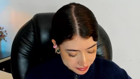 Snapshot of melody_suarez chatting on 12-07-24, 11:12 MELODY online show from 12-07-24, 11:12