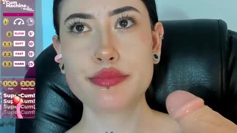 Snapshot of melody_suarez chatting on 01-29-25, 02:09 MELODY online show from 01-29-25, 02:09