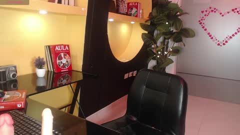     online show from 05-15-26, 08:16