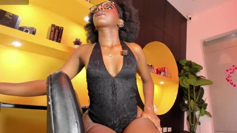     online show from 05-26-26, 09:00