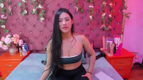 Melodysmithass online show from 10-30-25, 02:24