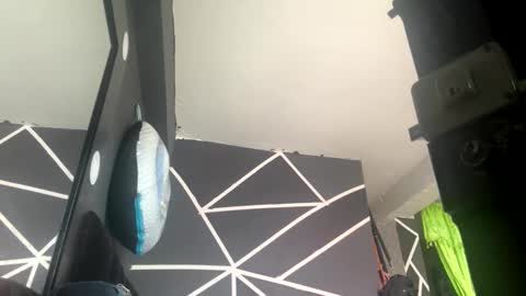 melodysnow online show from 12-16-25, 06:35