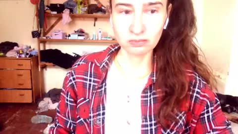 Yummygirl online show from 03-19-26, 05:33