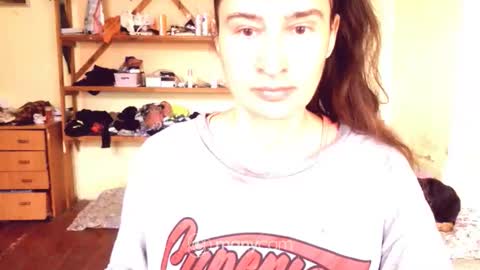 Yummygirl online show from 05-18-26, 05:46