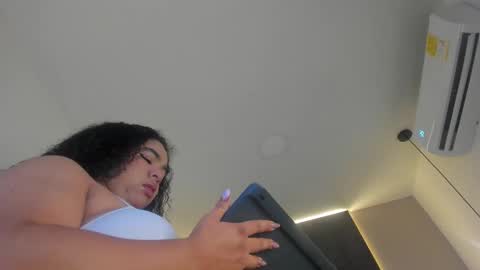  Memphis Williams  online show from 11-20-25, 02:56