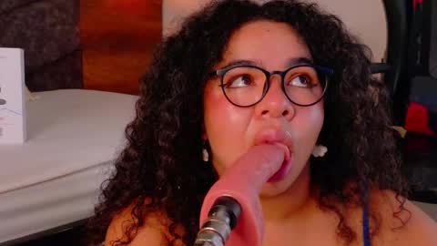  Memphis Williams  online show from 03-11-26, 04:18