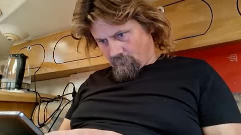 men10_12_1983 online show from 09-26-25, 07:01