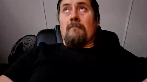 men10_12_1983 online show from 11-21-25, 09:08