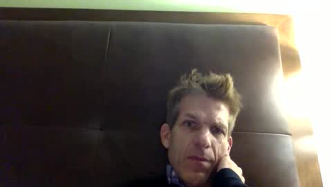 Snapshot of men2024again chatting on 11-17-25, 03:01 Andres online show from 11-17-25, 03:01