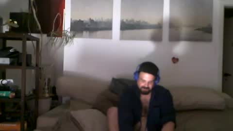 Snapshot of menace2dennis chatting on 06-19-26, 12:59 Dennis2Menace online show from 06-19-26, 12:59