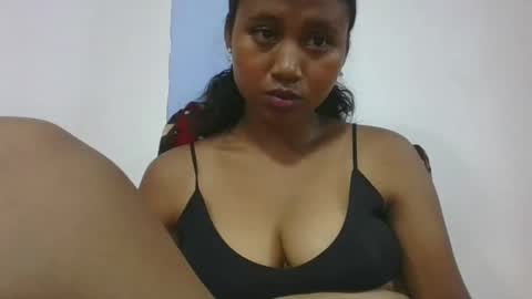 mendrika718601 online show from 03-05-26, 06:26