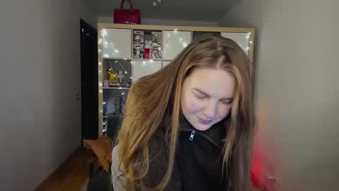 Flora  Next stream November 17th at 6  GMT online show from 02-09-26, 07:01