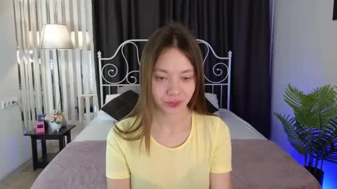 Snapshot of meow_mellie chatting on 02-25-25, 01:20 meow_mellie online show from 02-25-25, 01:20