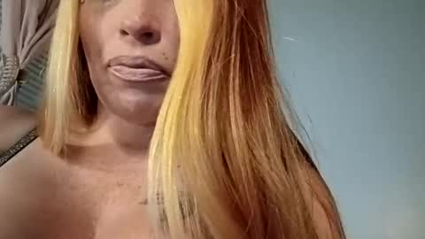 meowzers777 online show from 04-22-26, 04:48