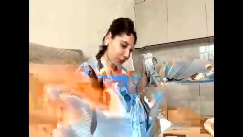 LEVA online show from 04-15-26, 10:22