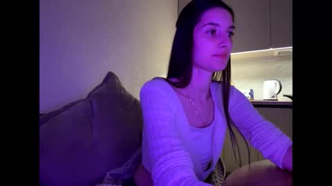 LEVA online show from 04-19-26, 06:10