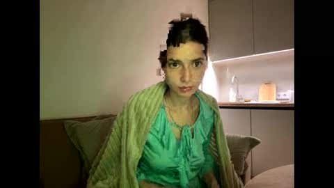 LEVA online show from 04-21-26, 05:39