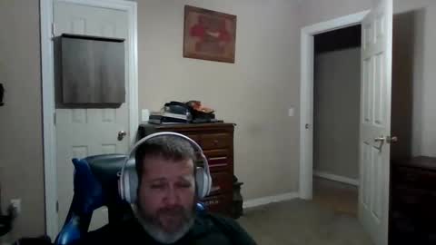 Snapshot of mercer1977 chatting on 01-09-26, 10:51 mercer1977 online show from 01-09-26, 10:51