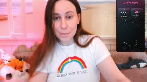 Cutie online show from 11-10-25, 01:26
