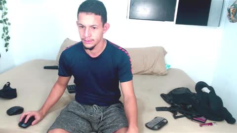 Snapshot of meridandwither chatting on 11-25-25, 09:53 MeridandWither online show from 11-25-25, 09:53