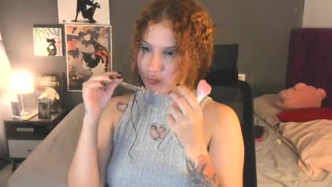 Snapshot of meridaxbrave_ chatting on 05-13-26, 02:09 laura 3 i am independent model online show from 05-13-26, 02:09