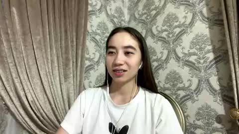 Snapshot of merlenebixel chatting on 07-19-26, 03:05 merlenebixel online show from 07-19-26, 03:05